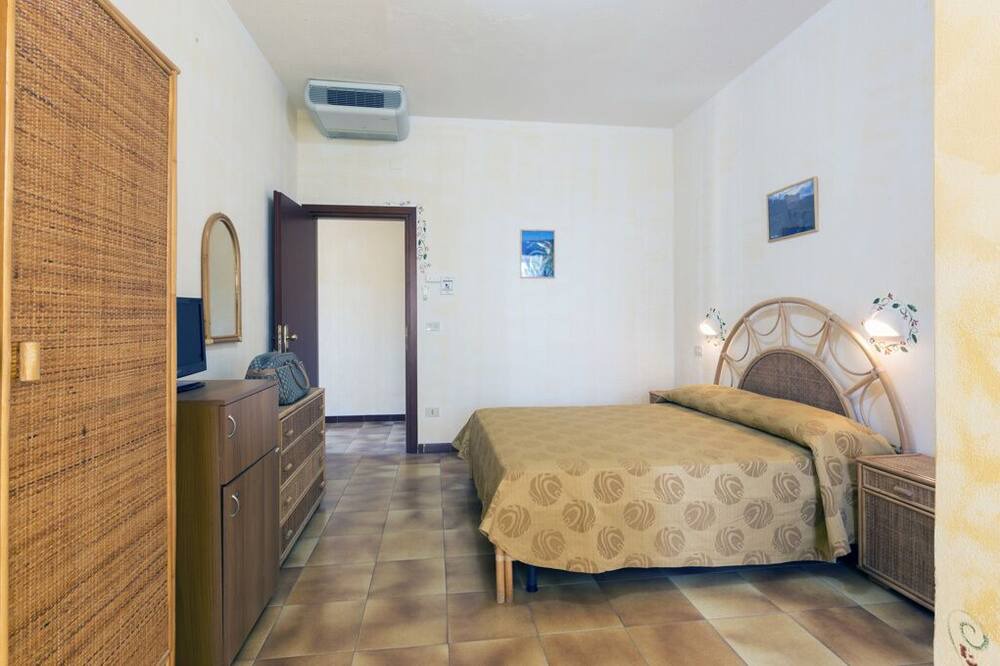 Photo of Bedroom in Santa Maria