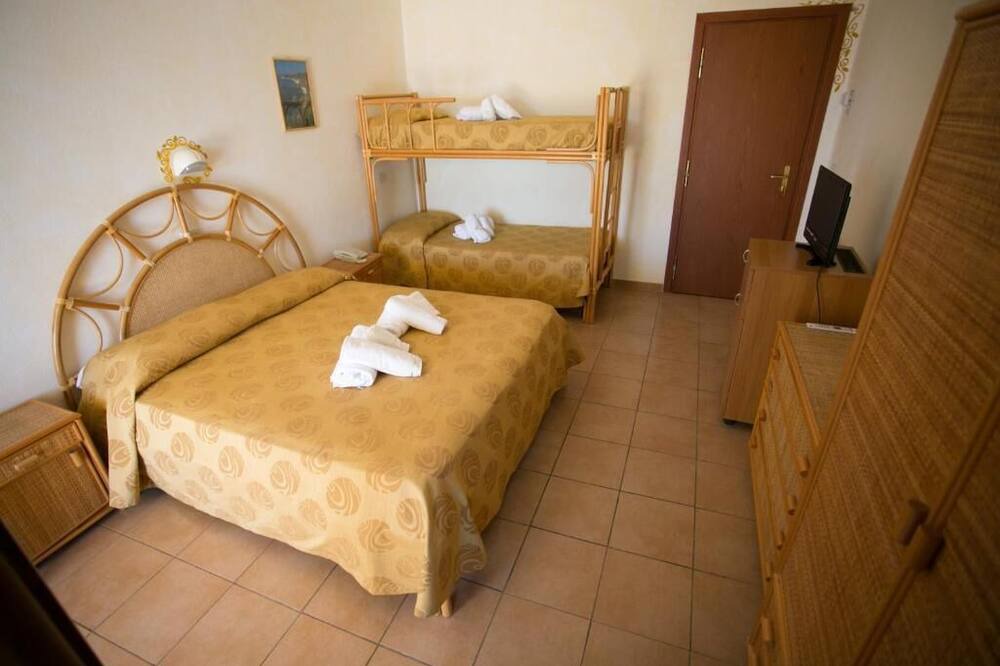 Photo of Bedroom in Santa Maria