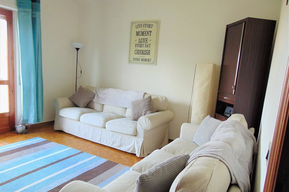 Photo of Livingroom in Albareto