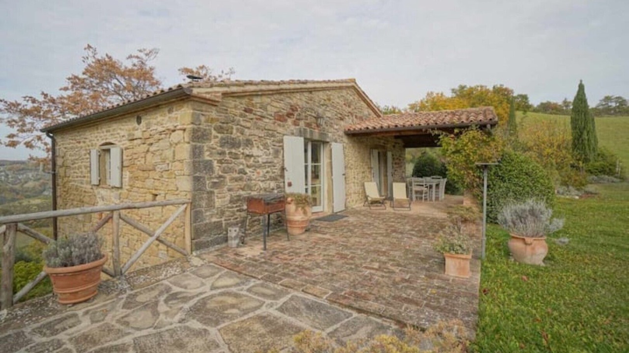 Photo of Outdoor in Montone