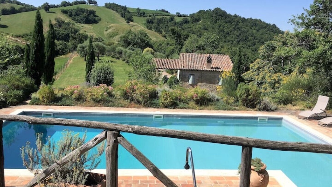 Photo of Outdoor in Montone
