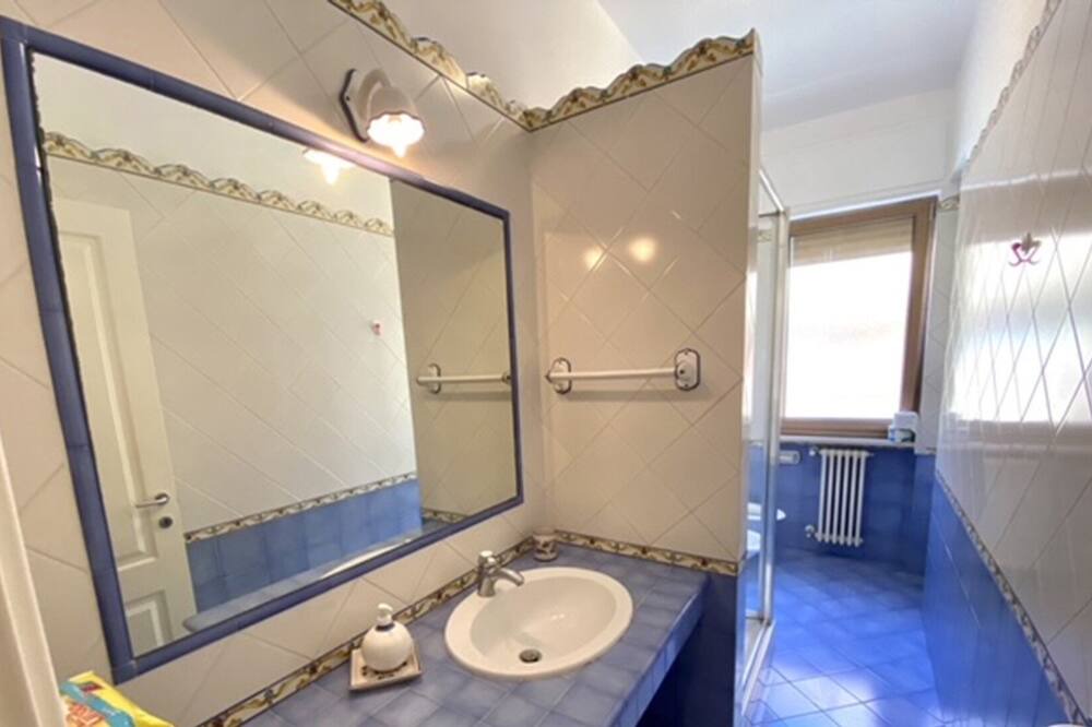 Photo of Bathroom in Manfredonia