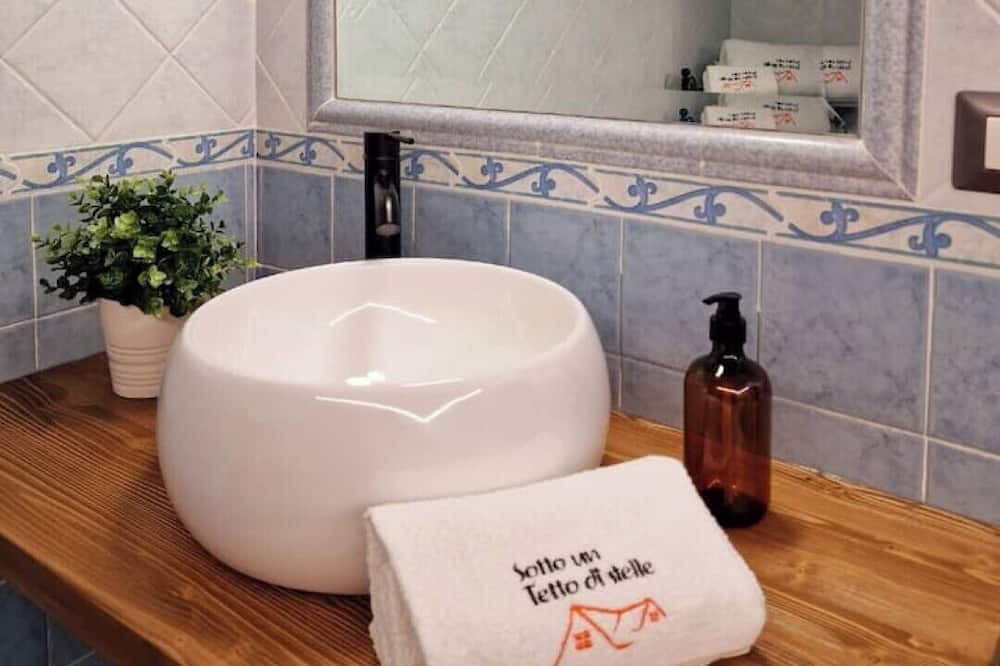 Photo of Bathroom in Castel di Sangro