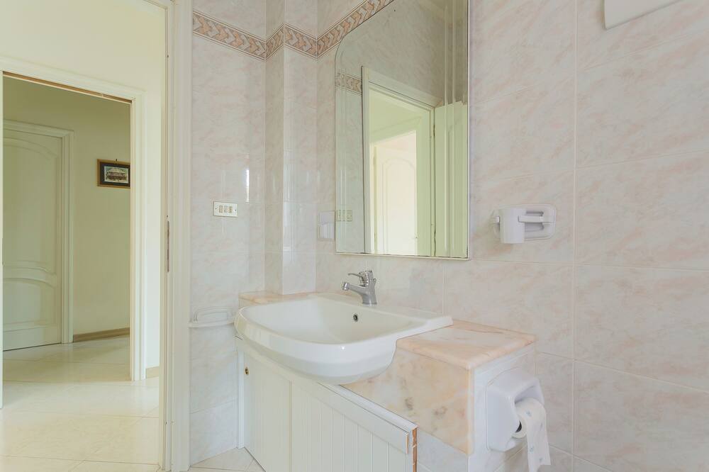 Photo of Bathroom in Giovinazzo