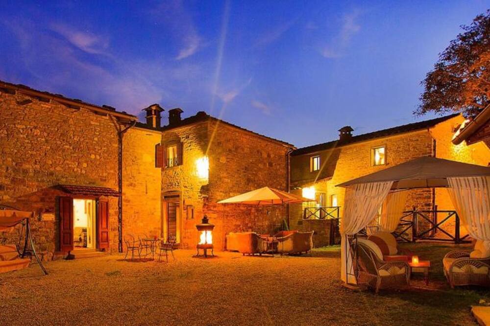 Photo of Outdoor in Caprese Michelangelo