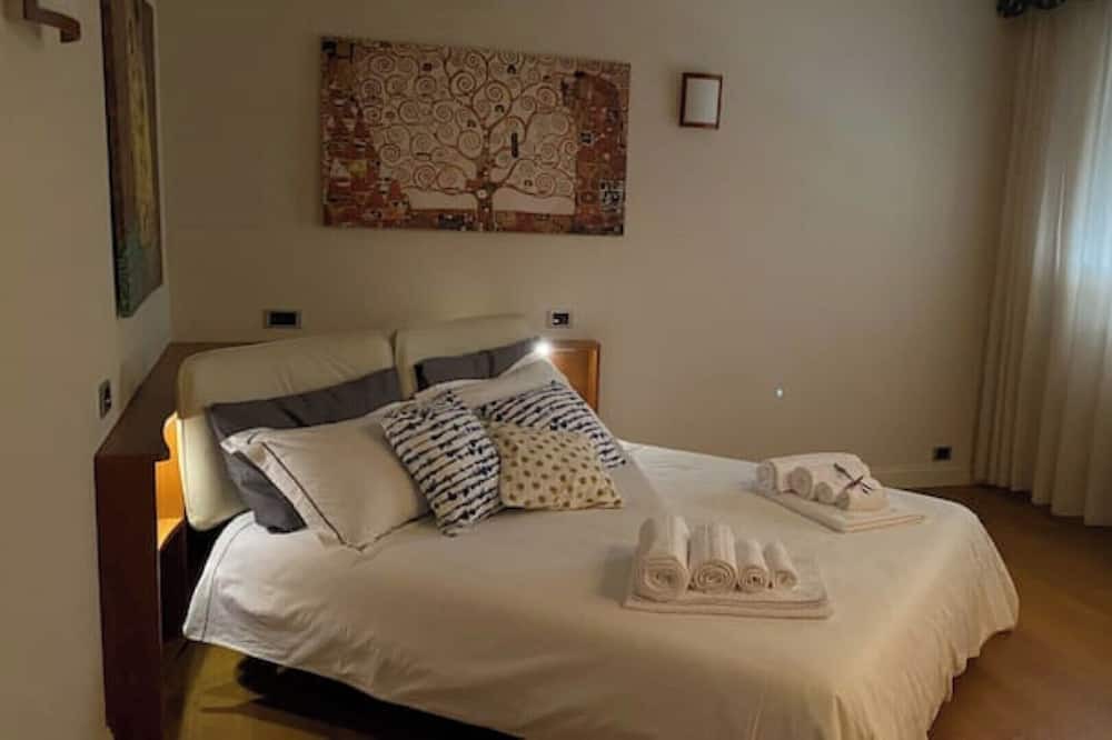 Photo of Bedroom in Belmonte Piceno
