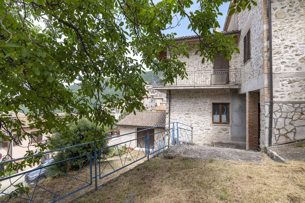Photo of Outdoor in Polino