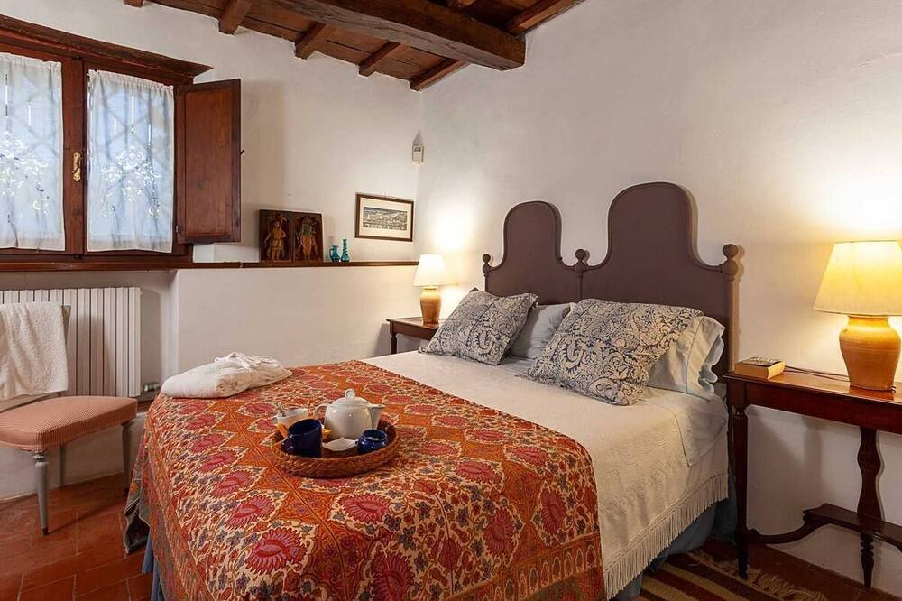 Photo of Bedroom in Ficulle