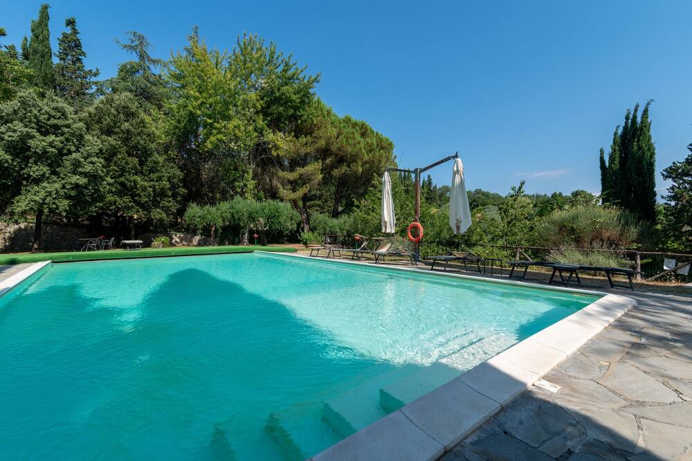 Photo of Outdoor in Santa Reparata