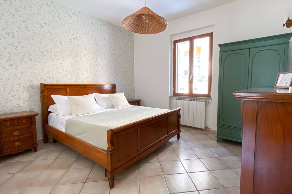 Photo of Bedroom in Cava de' Tirreni