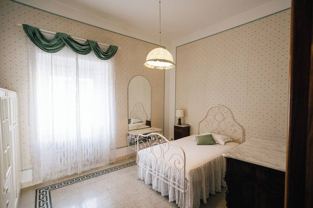 Photo of Bedroom in Sulmona