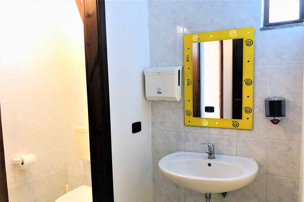 Photo of Bathroom in Gioi