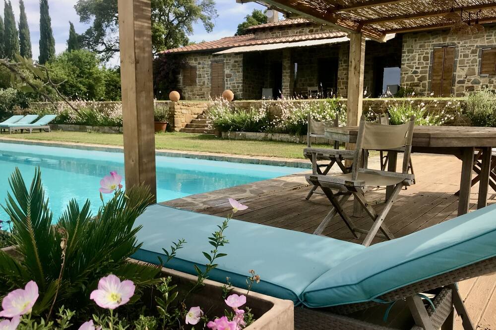 Photo of Outdoor in Magliano in Toscana
