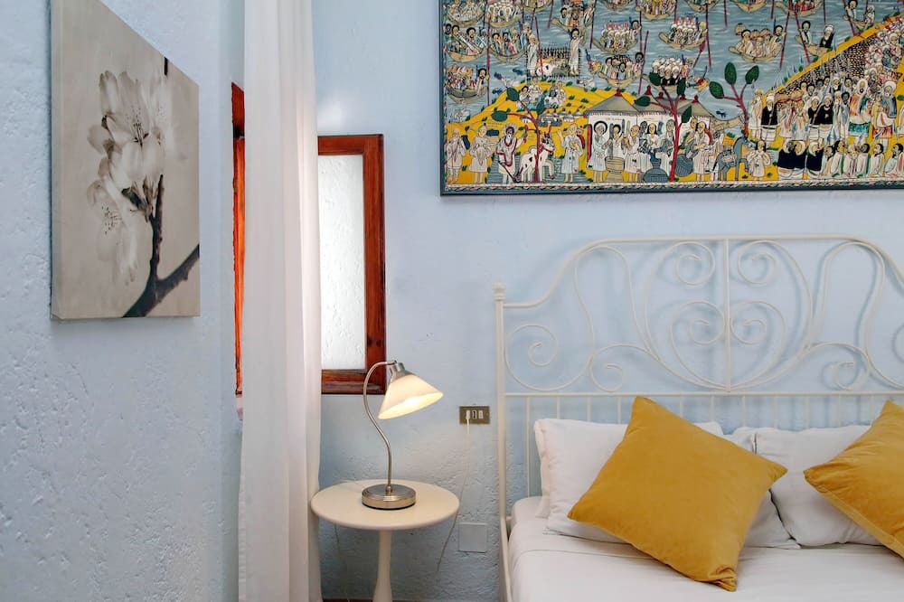 Photo of Bedroom in Navona