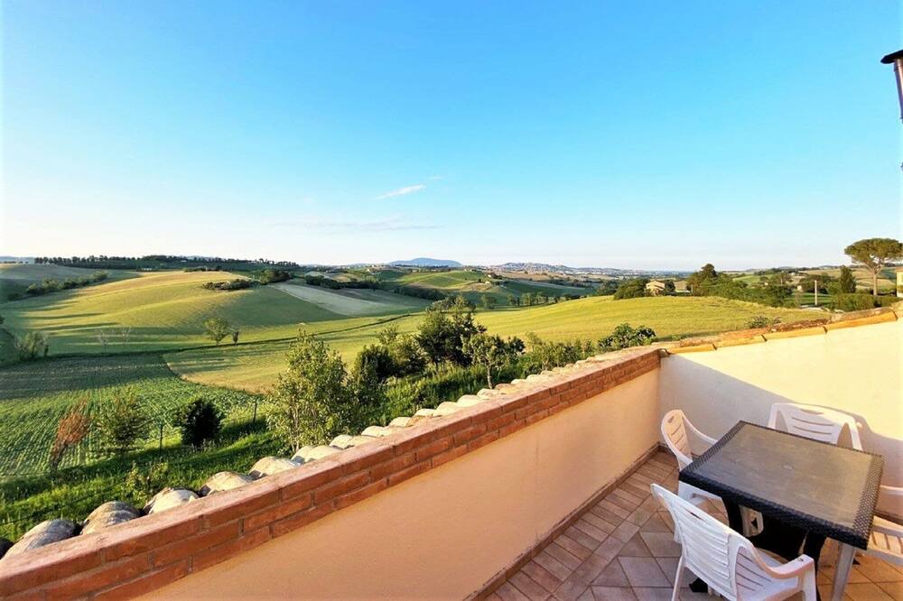 Photo of Patio Balcony in Recanati