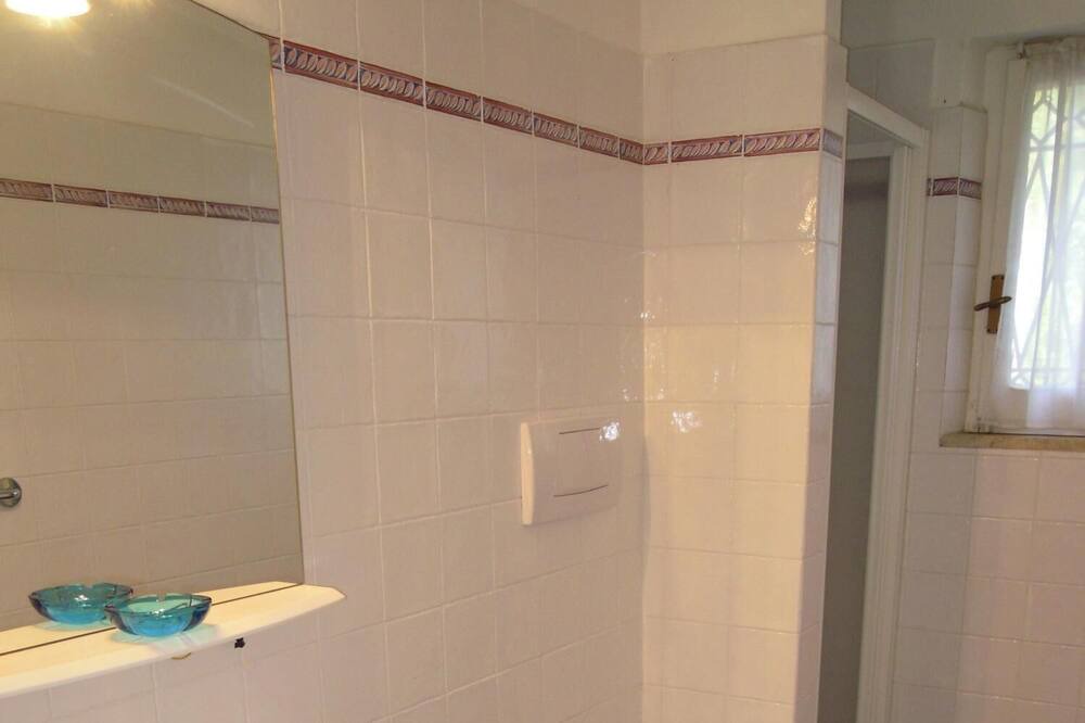 Photo of Bathroom in Giannella