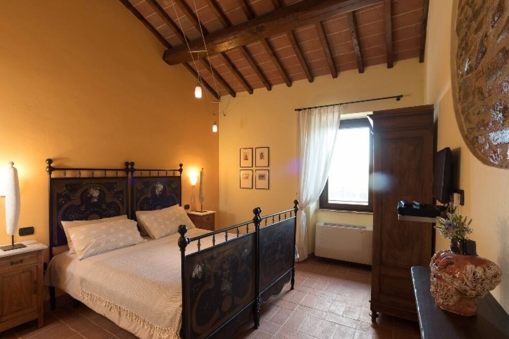 Photo of Others in Panicale