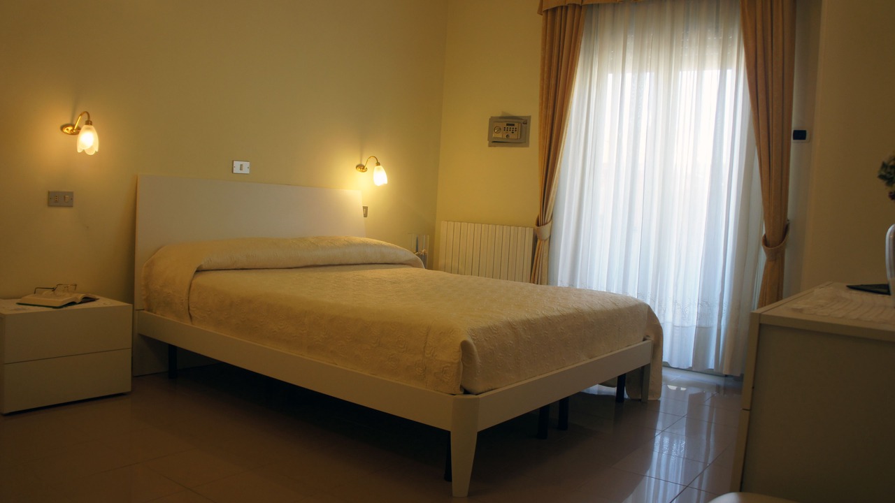 Photo of Bedroom in Giulianova