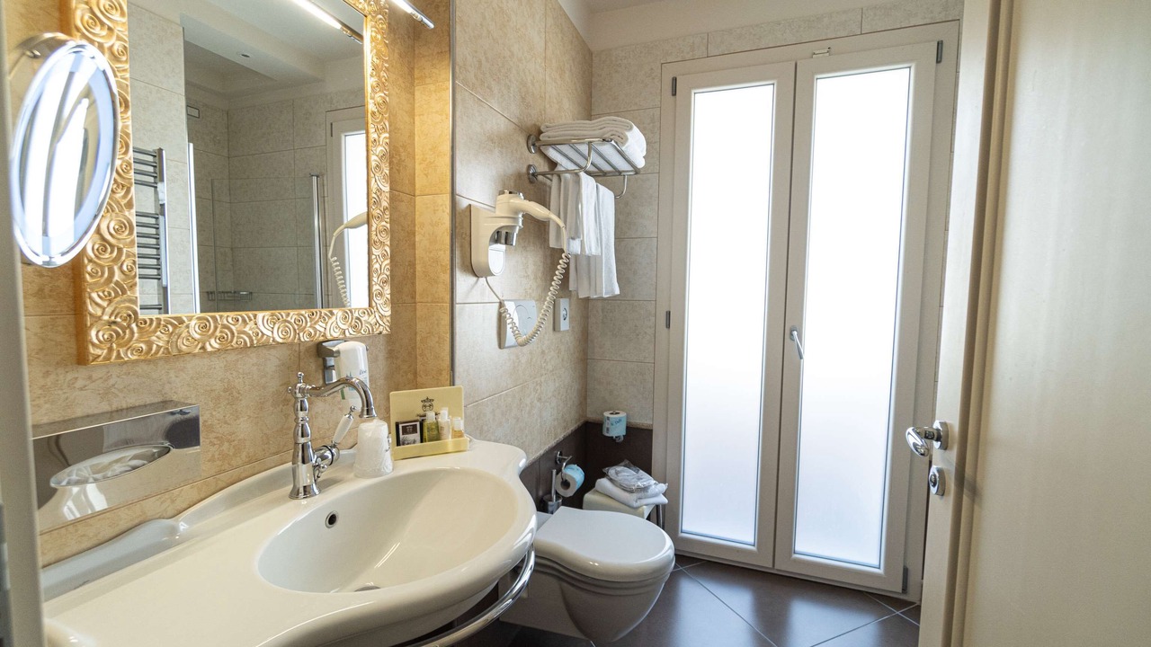Photo of Bathroom in Catanzaro Lido