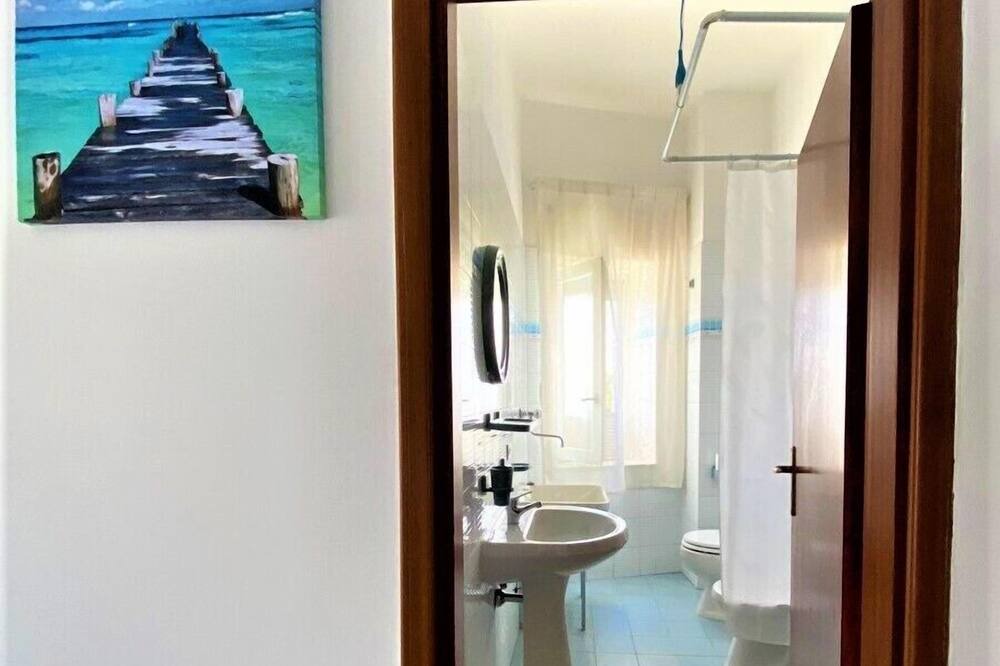 Photo of Bathroom in Mondragone