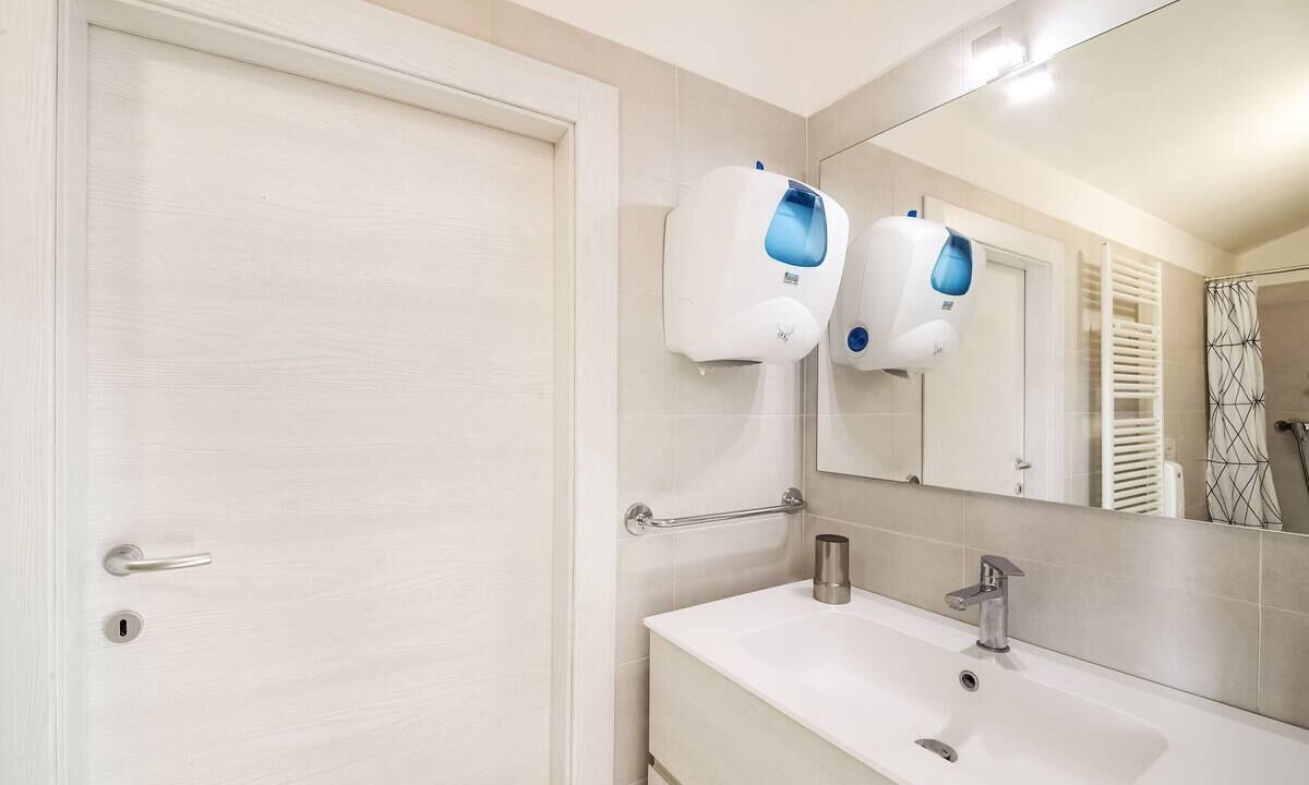Photo of Bathroom in Force