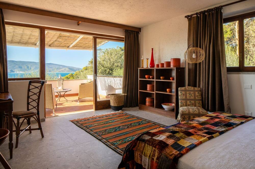 Photo of Bedroom in Ansedonia