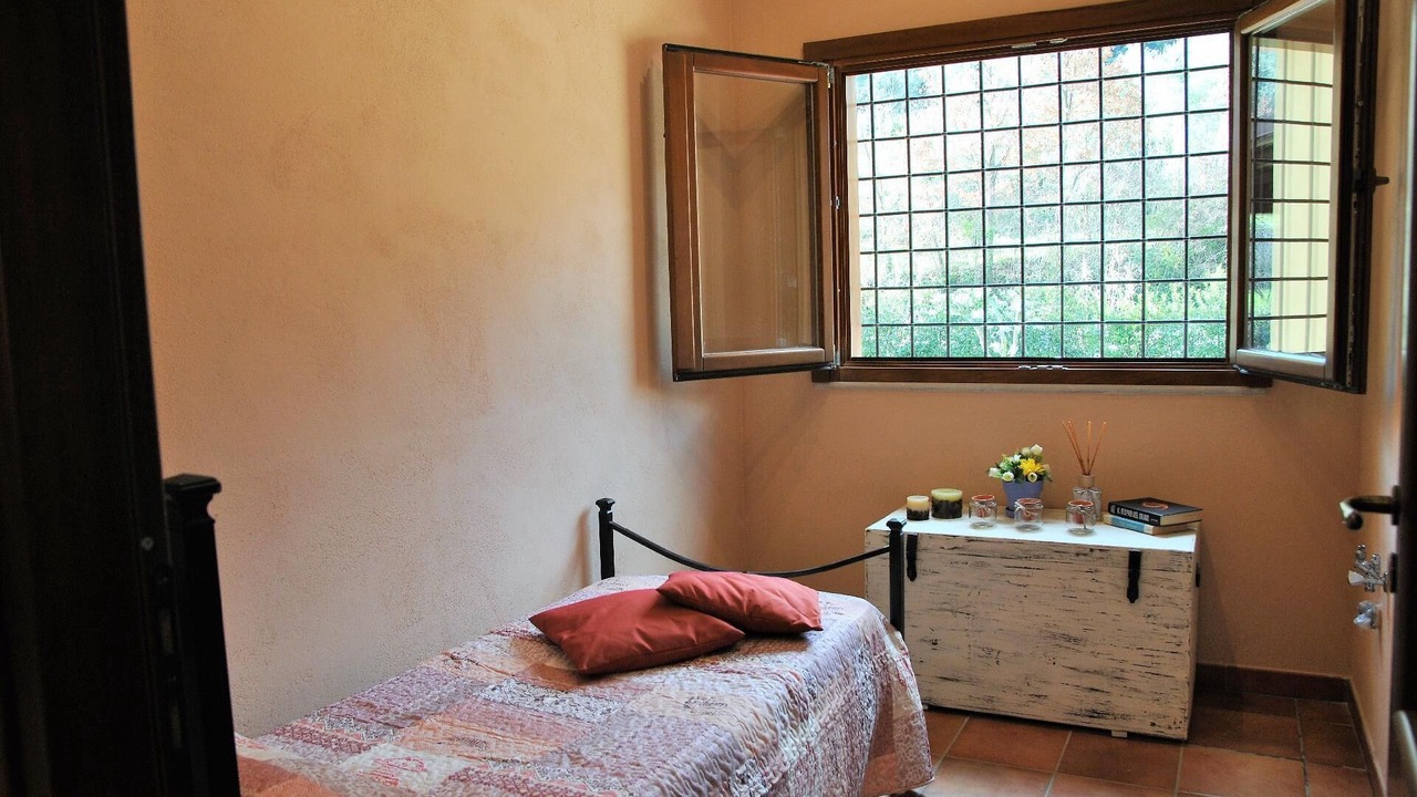 Photo of Bedroom in Itri