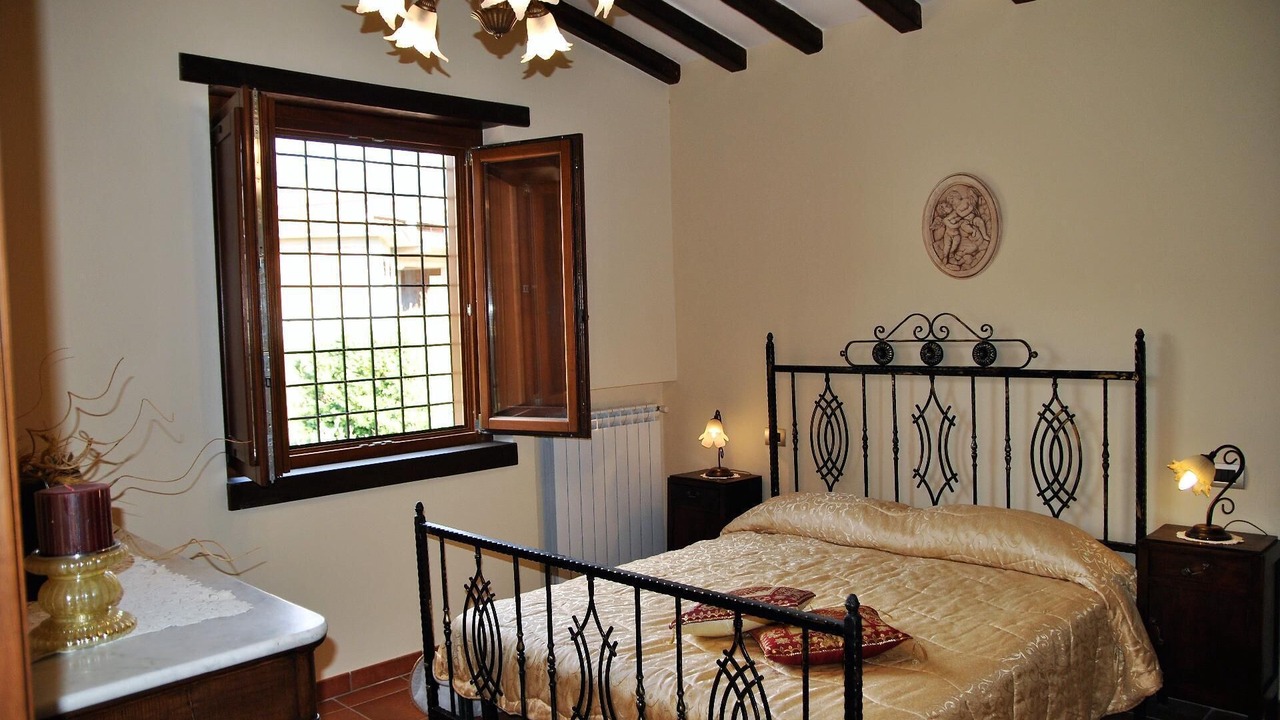 Photo of Bedroom in Itri