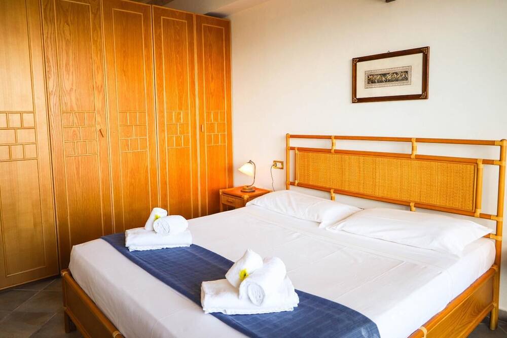 Photo of Bedroom in Porto Santo Stefano