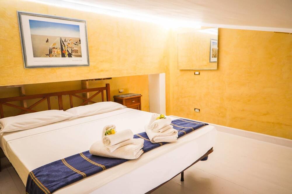 Photo of Bedroom in Porto Santo Stefano