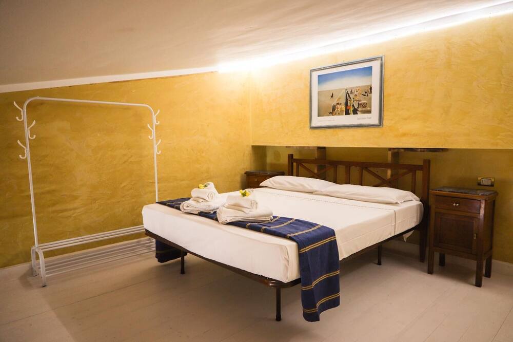Photo of Bedroom in Porto Santo Stefano