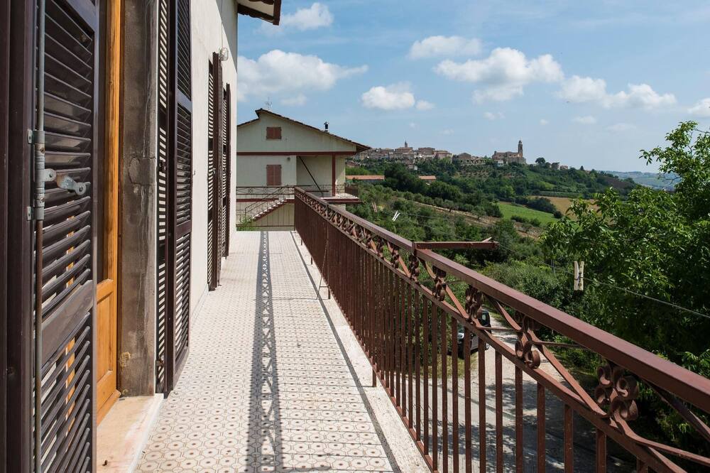 Photo of Patio Balcony in Monte San Pietrangeli