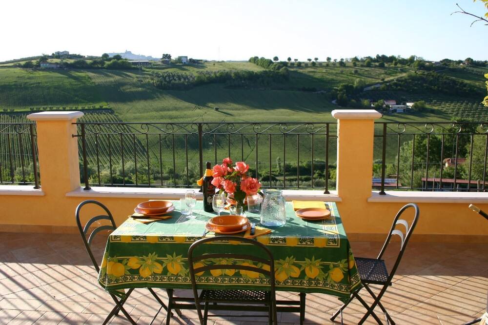 Photo of Patio Balcony in Fermo