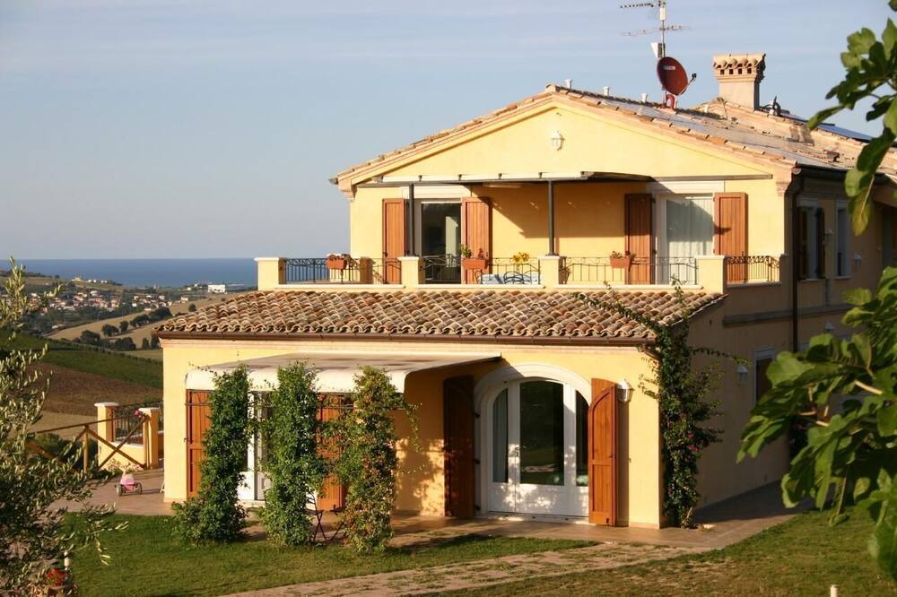 Photo of Outdoor in Fermo