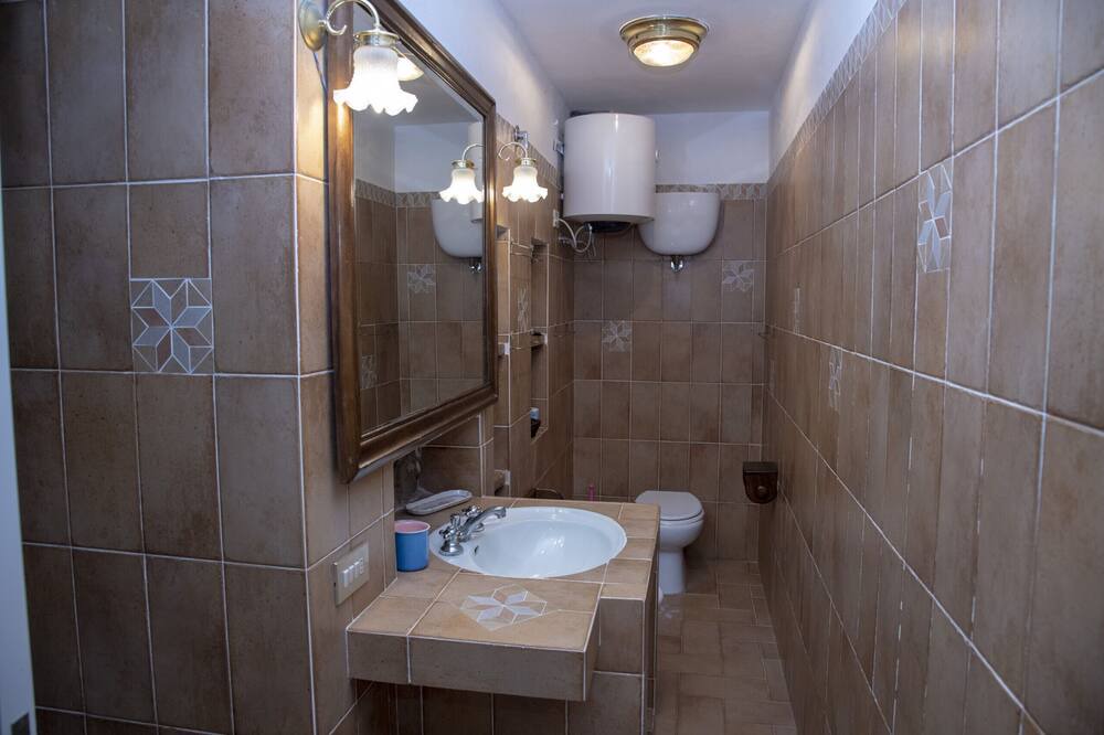 Photo of Bathroom in Ponza
