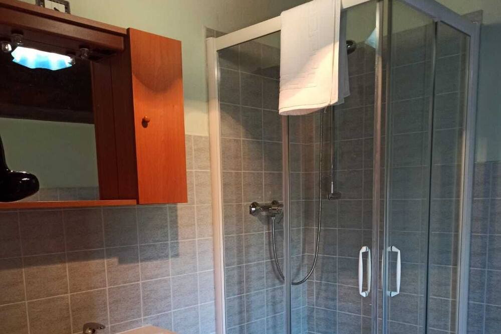 Photo of Bathroom in Torricella Peligna