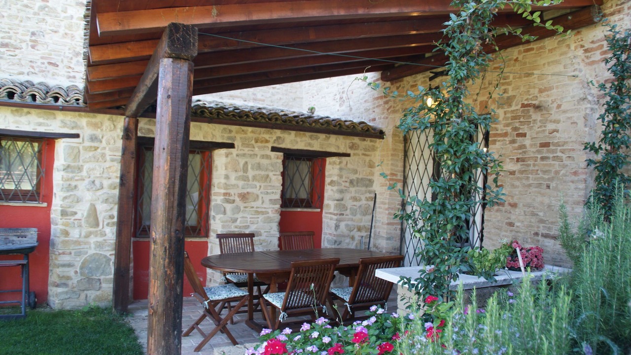 Photo of Outdoor in Avenale