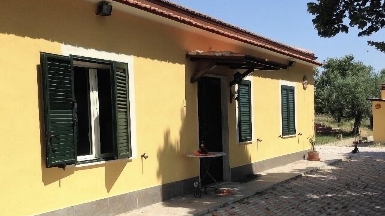 Photo of Buildings in Pianella