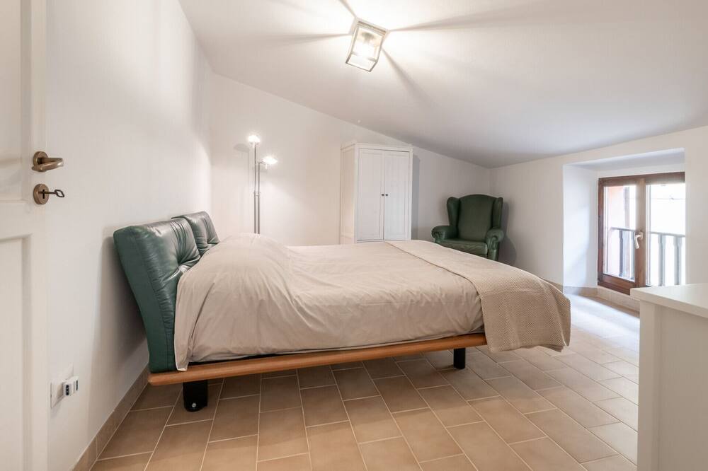 Photo of Bedroom in San Costanzo