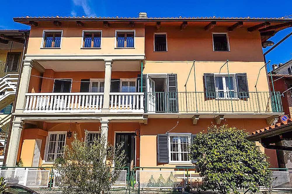 Photo of Outdoor in Palazzo Canavese