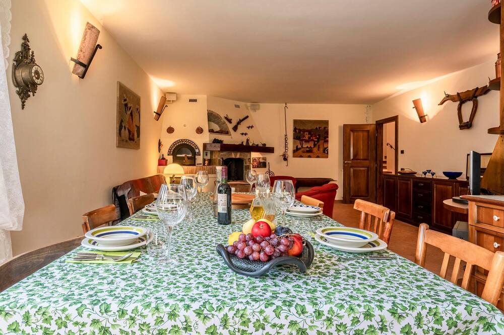 Photo of Bedroom in Nocera Umbra
