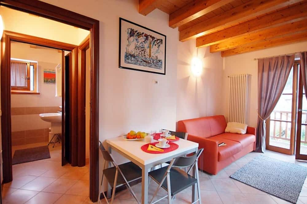 Photo of Livingroom in Chenoz