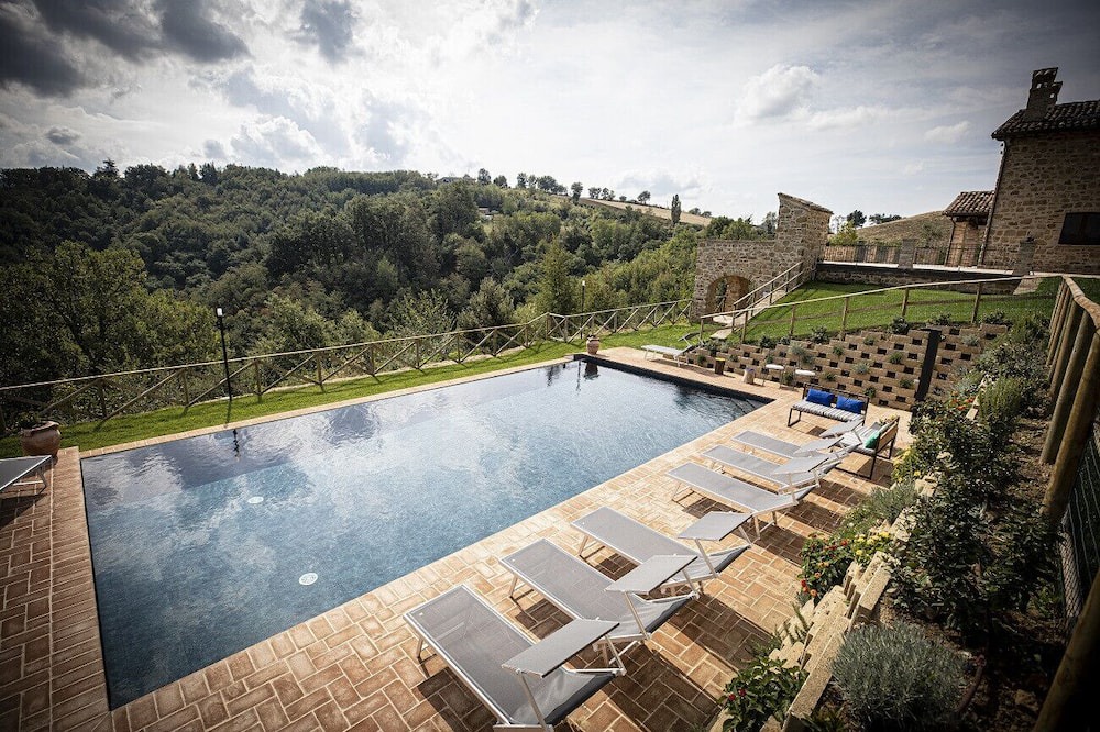 Photo of Outdoor in Castelraimondo