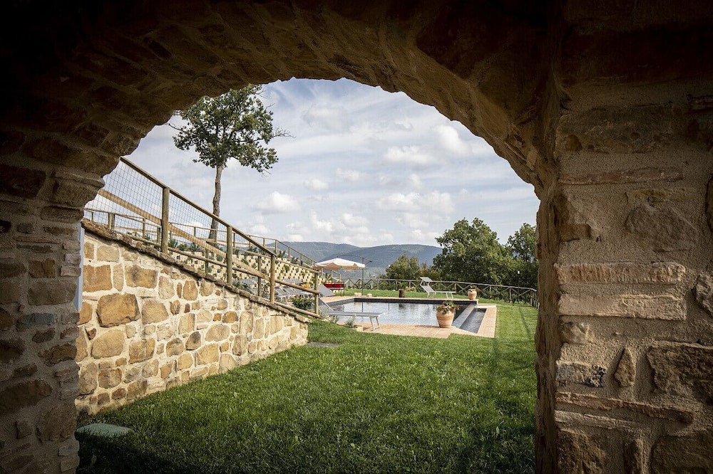 Photo of Outdoor in Castelraimondo