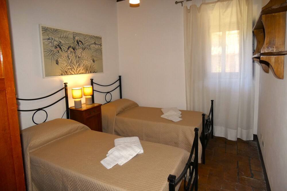 Photo of Bedroom in Amelia
