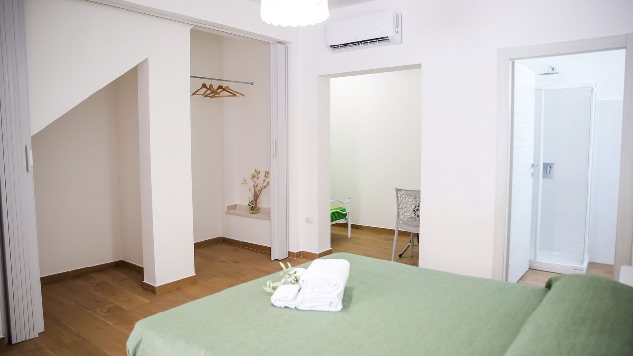 Photo of Bedroom in Laureana Cilento