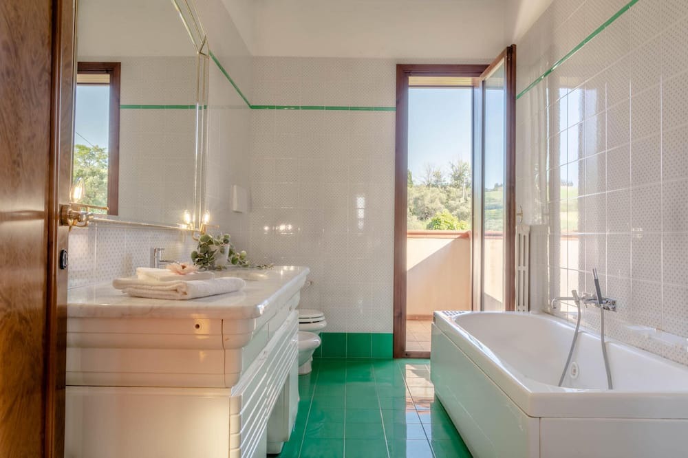 Photo of Bathroom in Cologna Spiaggia