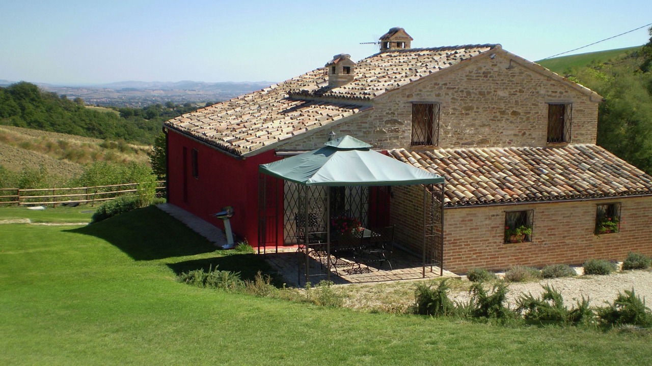 Photo of Outdoor in Avenale