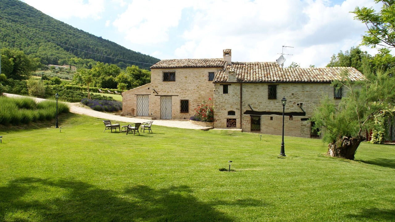 Photo of Outdoor in Avenale