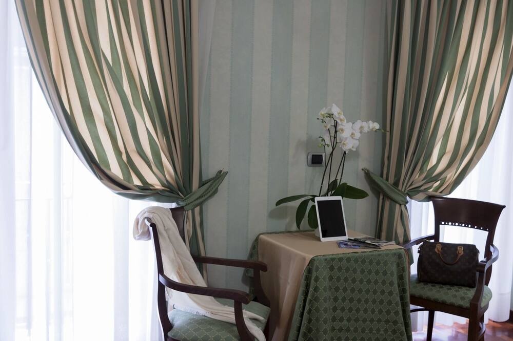 Photo of Livingroom in Potenza